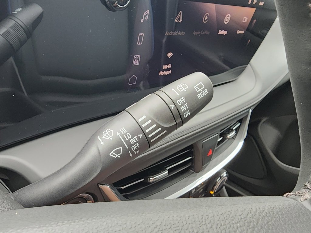 2026 Buick Encore GX Sport Touring photo 22