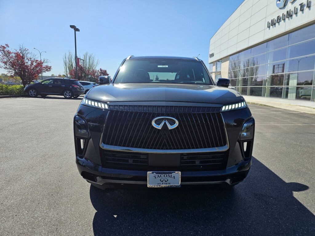 2025 Infiniti QX80 photo 2