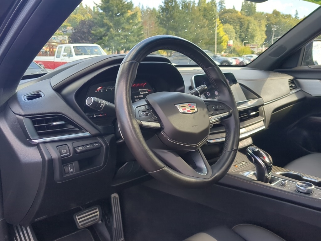 2022 Cadillac CT4 photo 9
