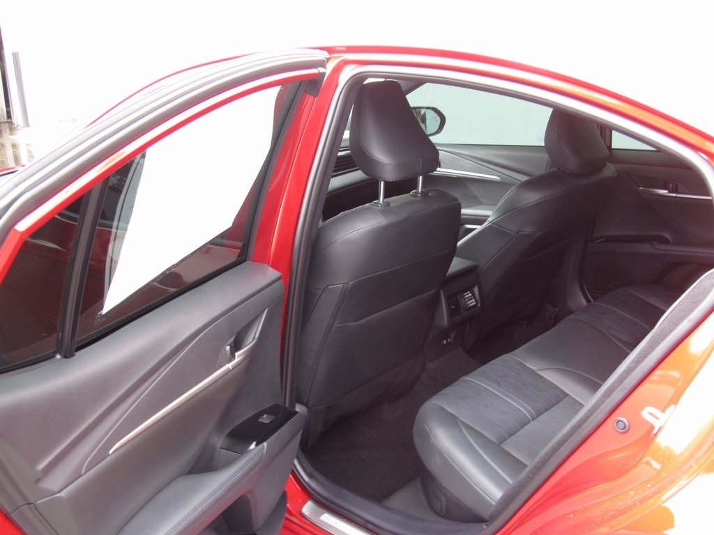 2025 Toyota Camry XSE photo 16