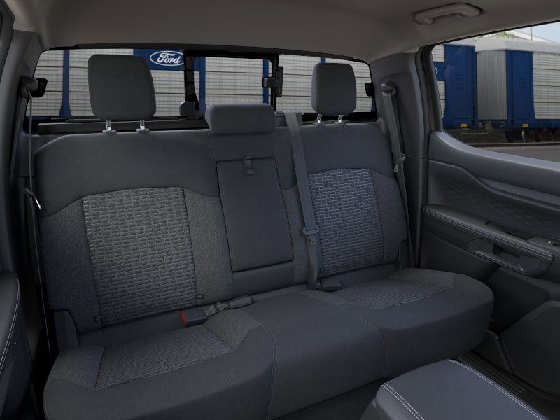 2025 Ford Ranger XLT photo 2