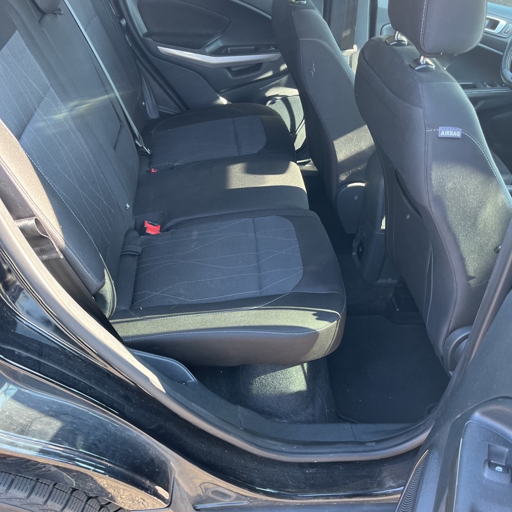 2018 Ford EcoSport SE photo 8
