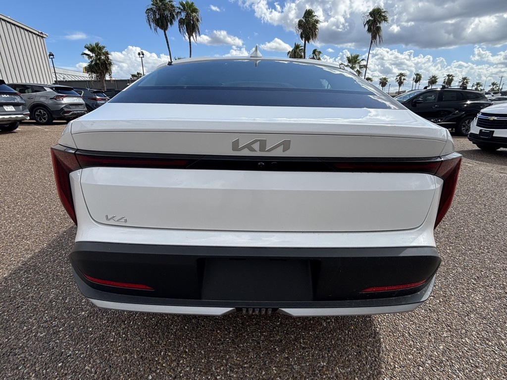 2025 Kia K4 LXS photo 6