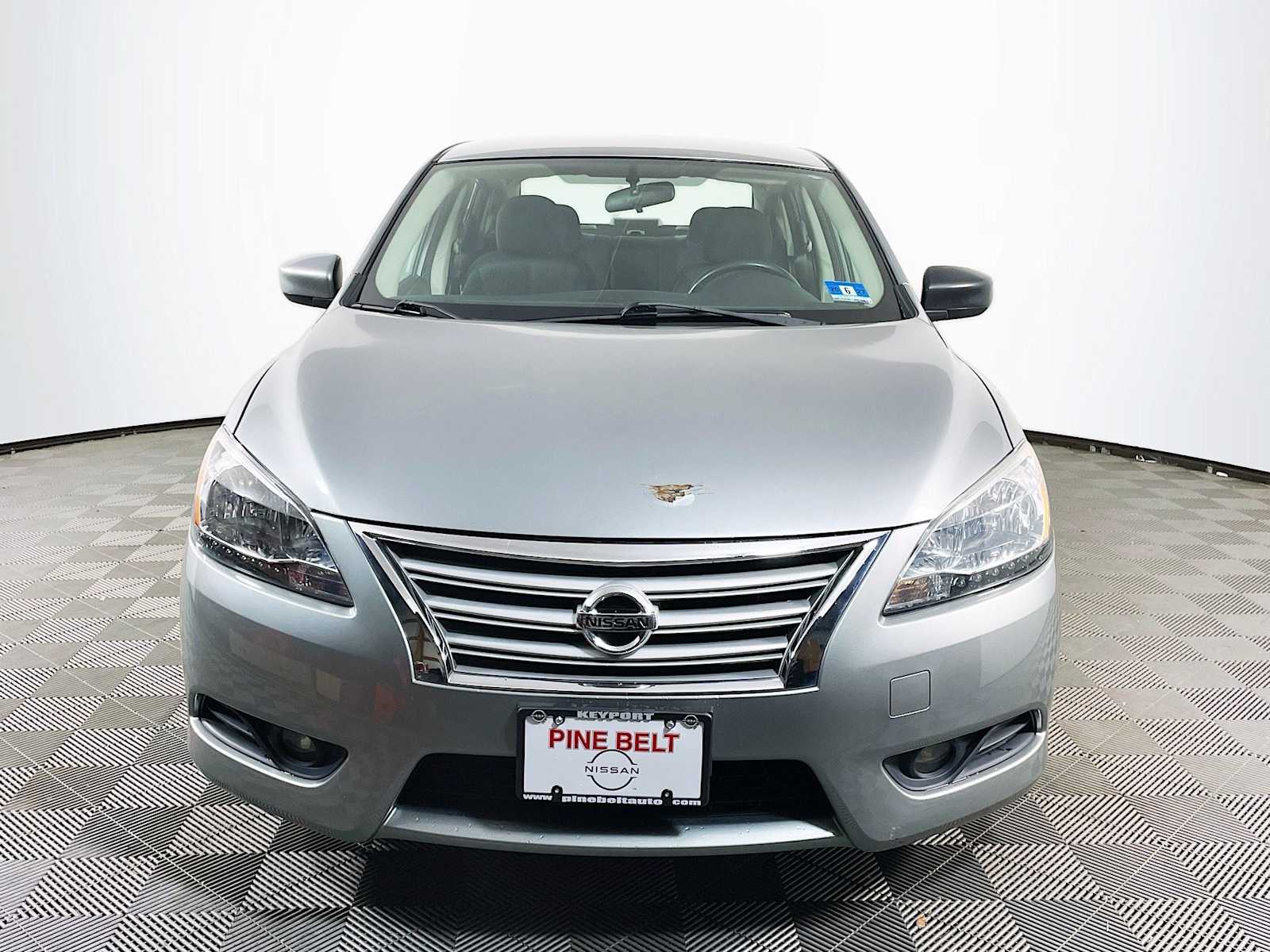 2014 Nissan Sentra SV photo 2