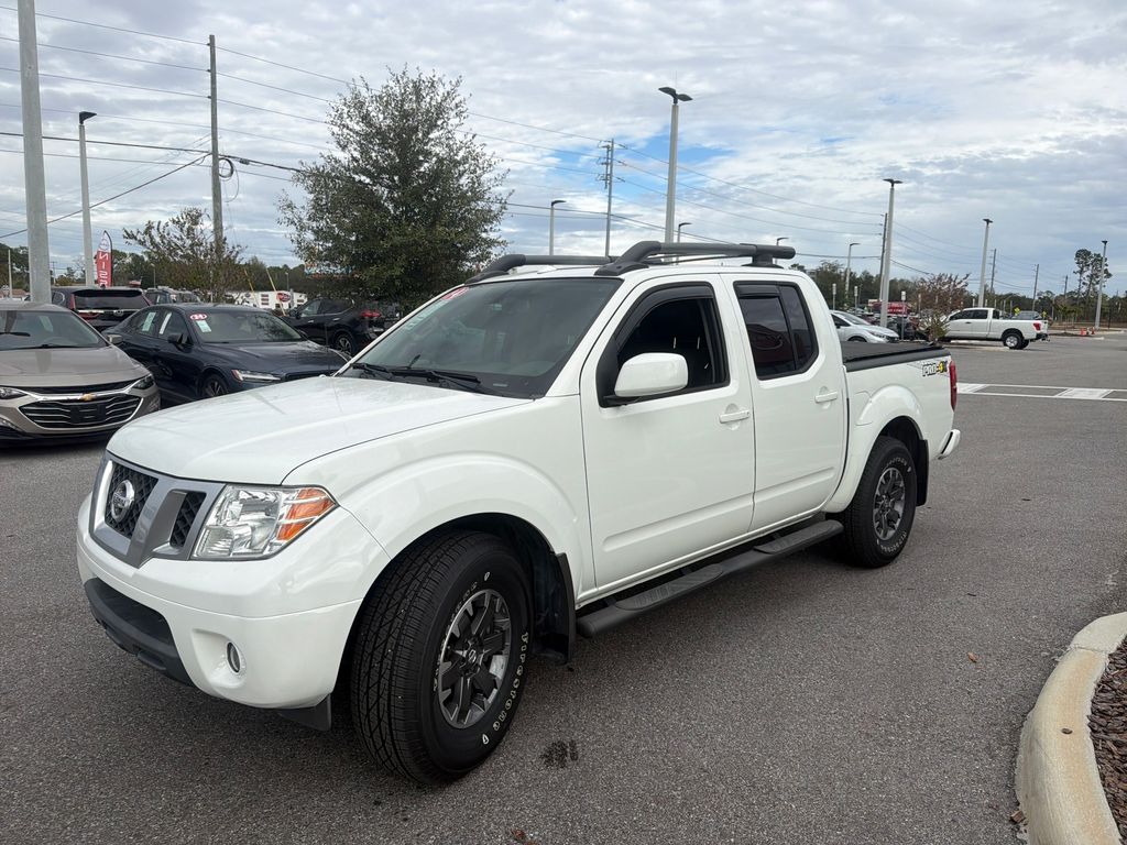 2014 Nissan Frontier PRO-4X photo 3