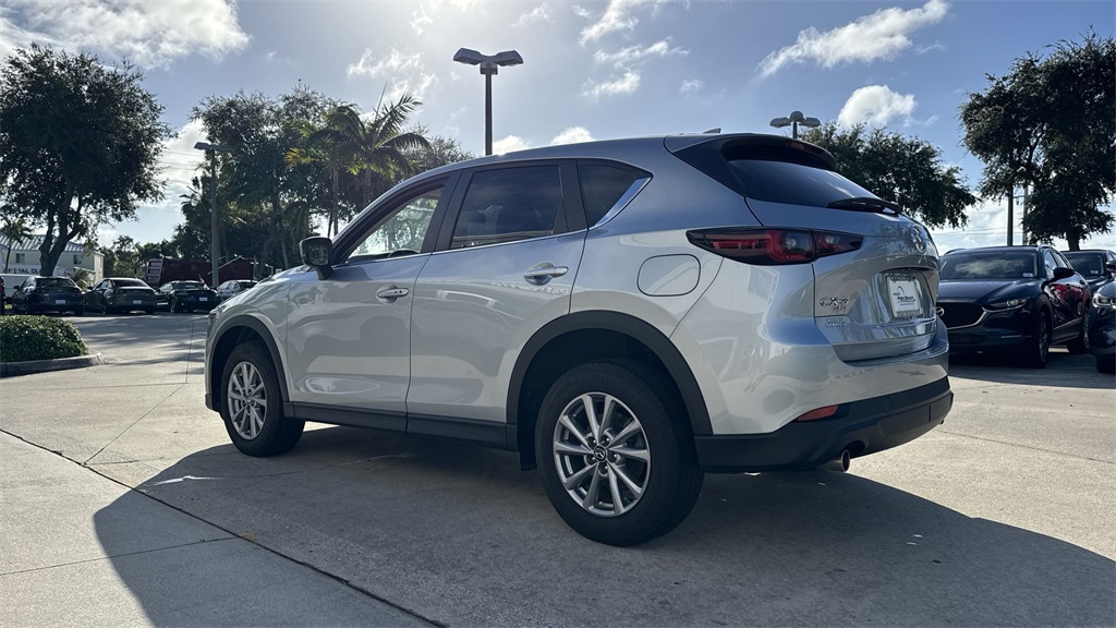 2023 Mazda CX-5 2.5 Select photo 26