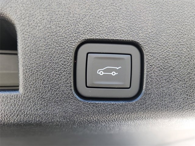 2026 Buick Enclave Sport Touring photo 2