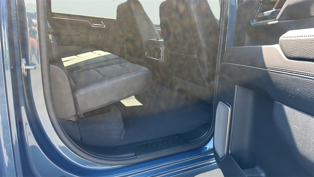 2024 Gmc Sierra 2500 Denali photo 13
