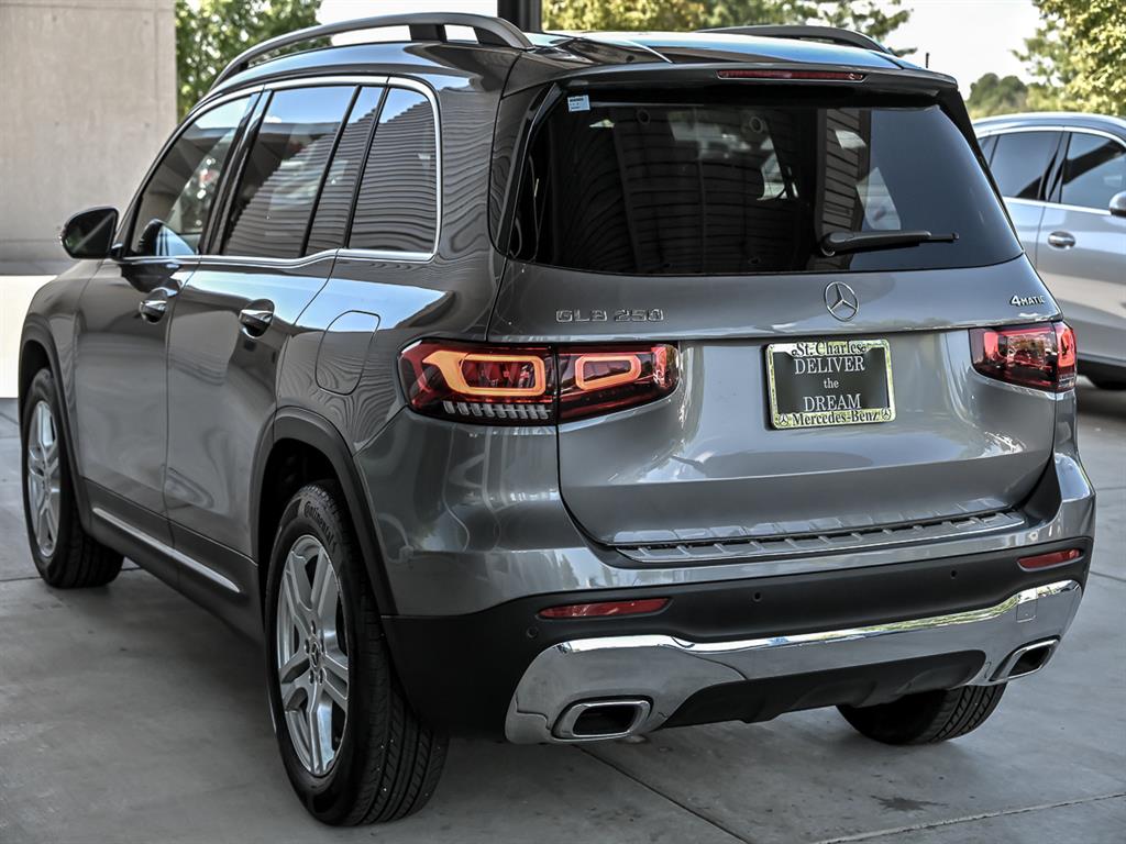 2022 Mercedes Benz GLB 250 4MATIC photo 6
