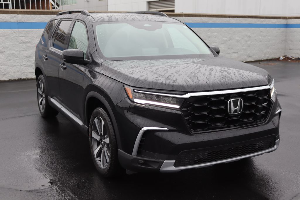 2025 Honda Pilot Touring photo 6