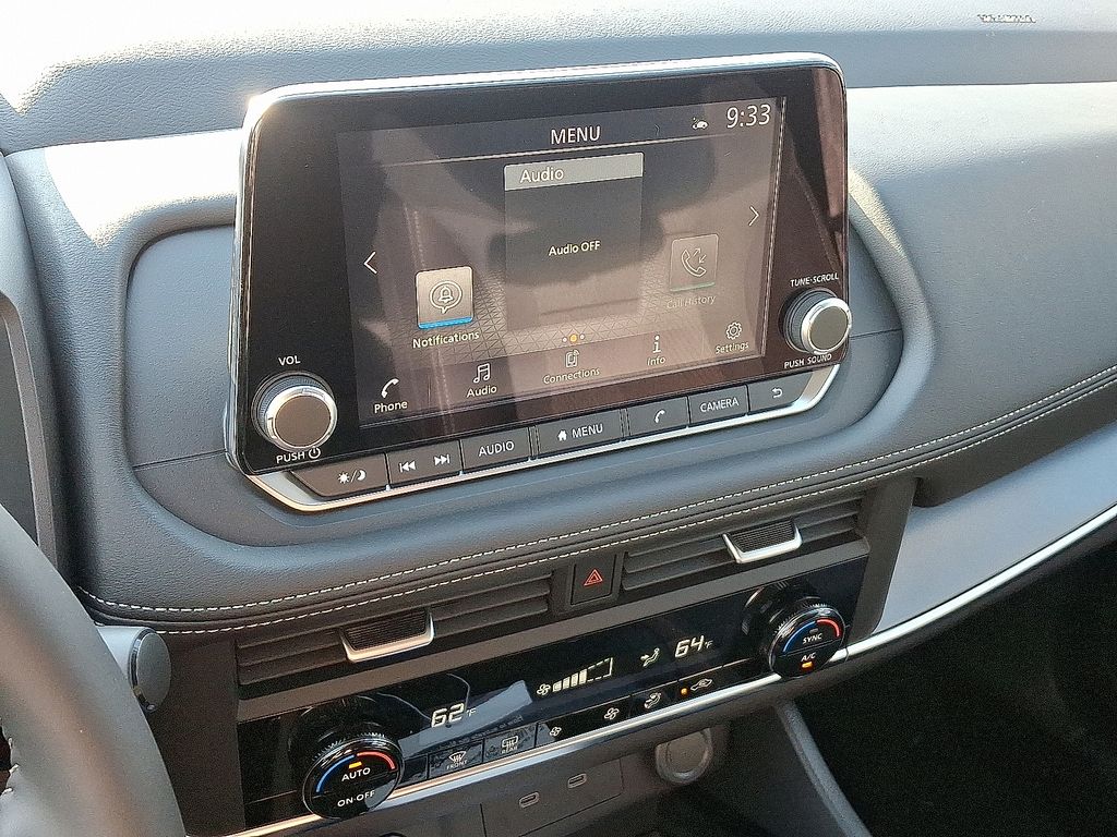 2026 Nissan Rogue SV photo 8