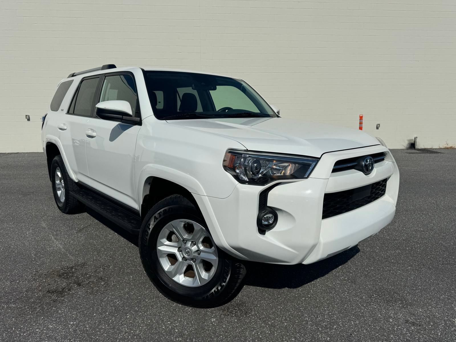 2024 Toyota 4Runner SR5's photo
