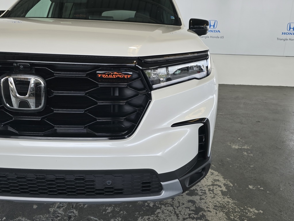 2025 Honda Pilot TrailSport photo 44