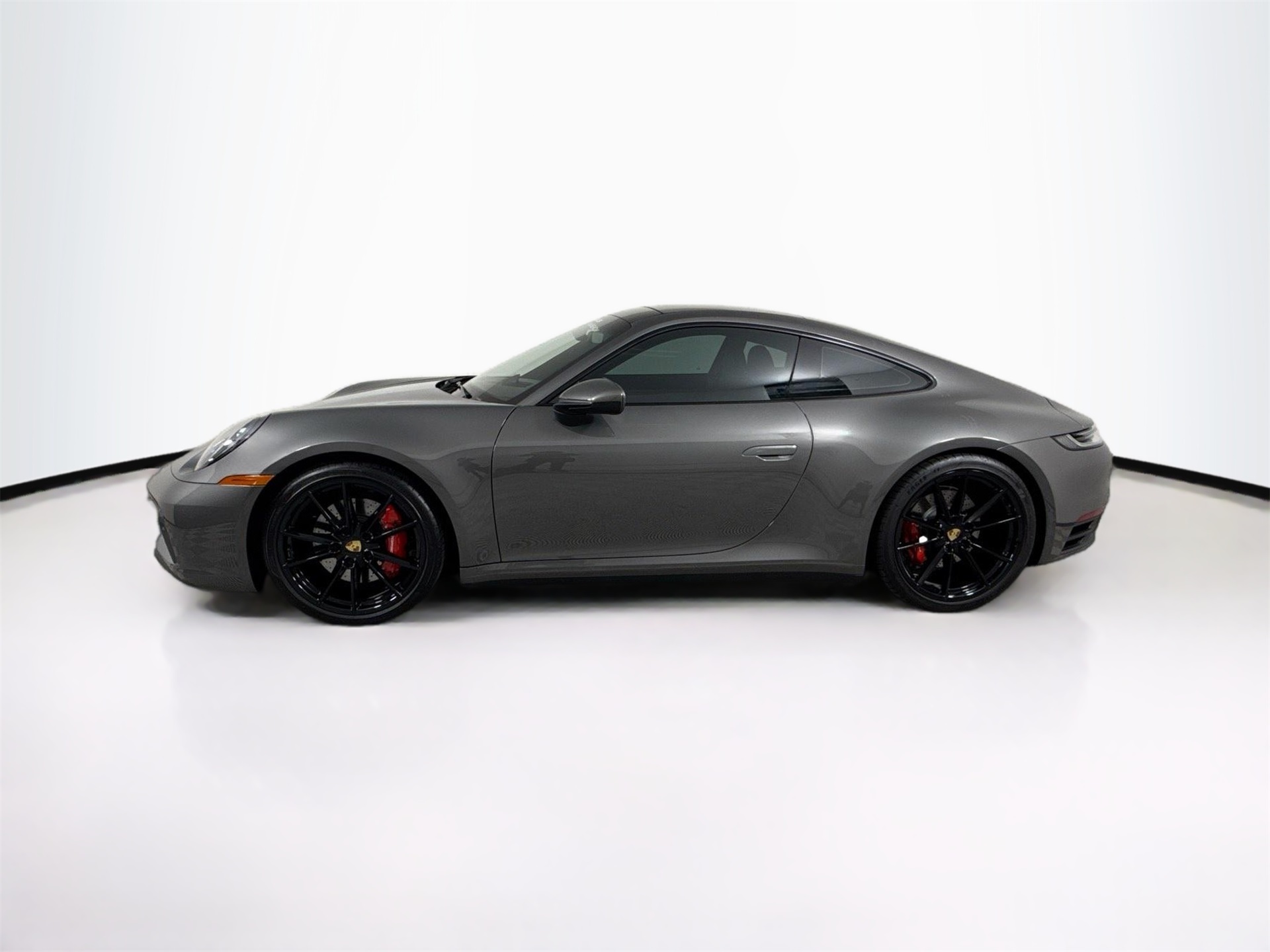 2024 Porsche 911 S photo 4