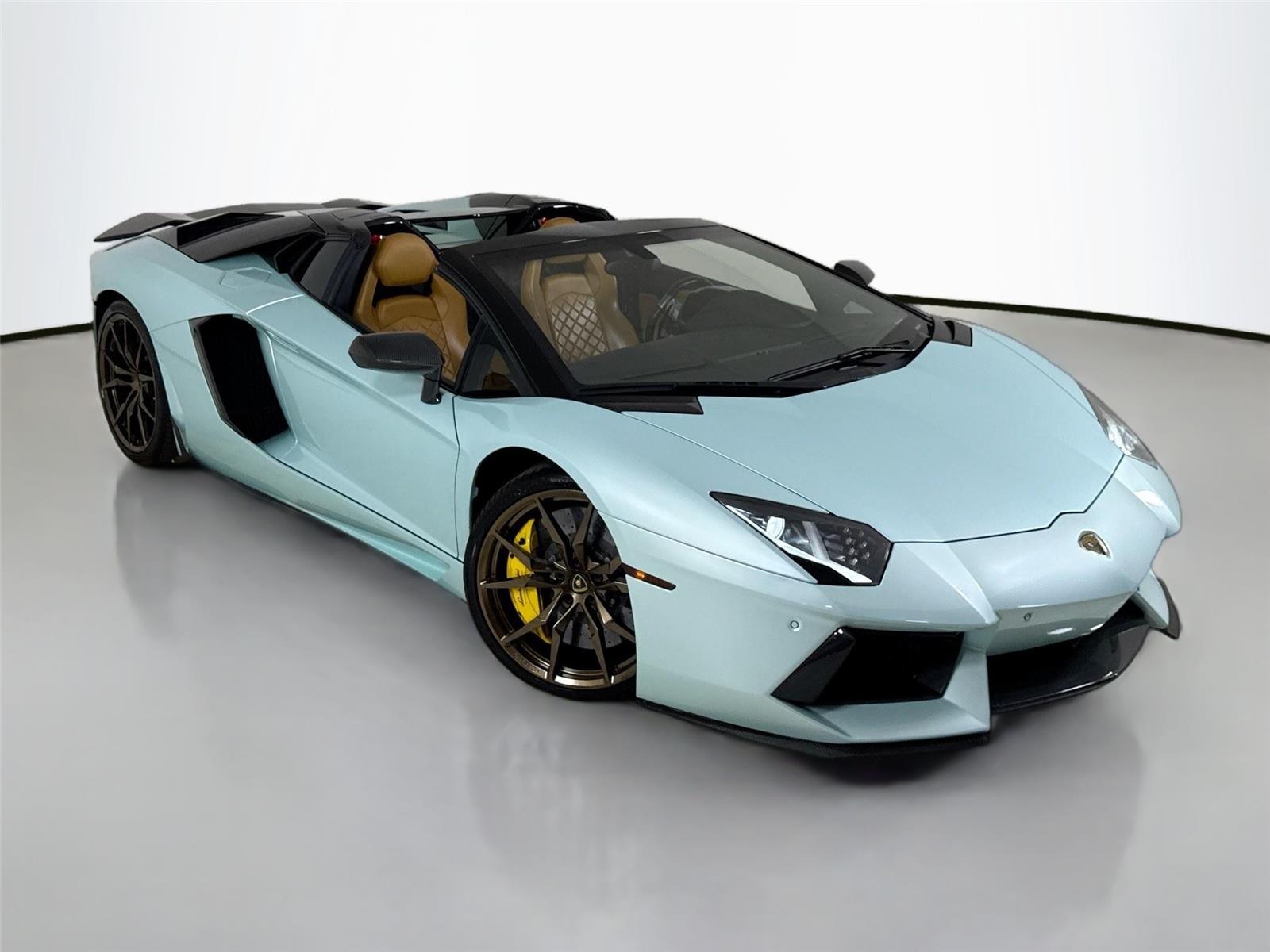 2015 Lamborghini Aventador LP 700-4 Roadster photo 38
