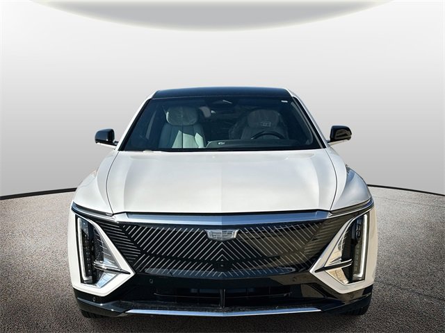 2025 Cadillac Lyriq Luxury photo 6