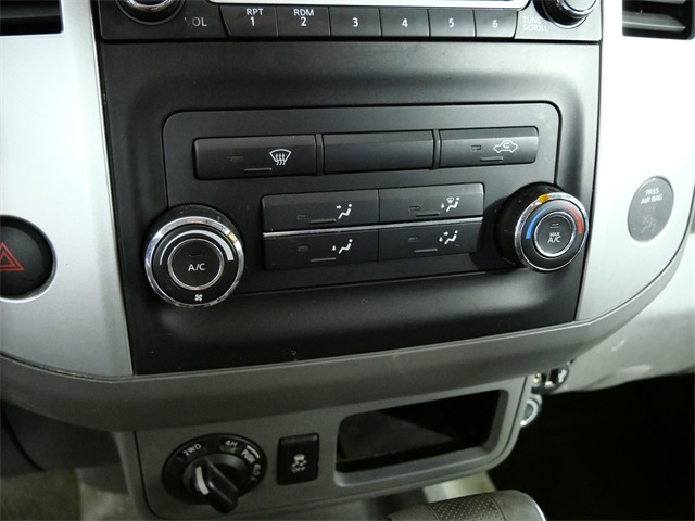 2017 Nissan Frontier SV photo 17