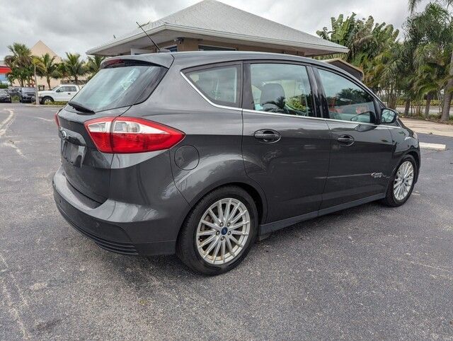 2016 Ford C-Max Energi SEL photo 3
