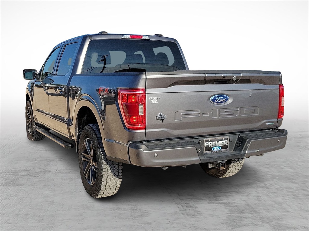 2022 Ford F-150 XLT photo 8