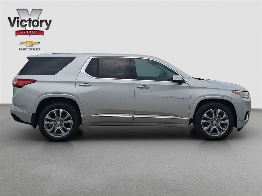 2021 Chevrolet Traverse Premier photo 4