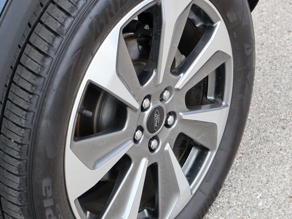 2024 Ford Escape Platinum photo 37