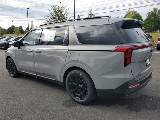 2026 Kia Carnival SX photo 4