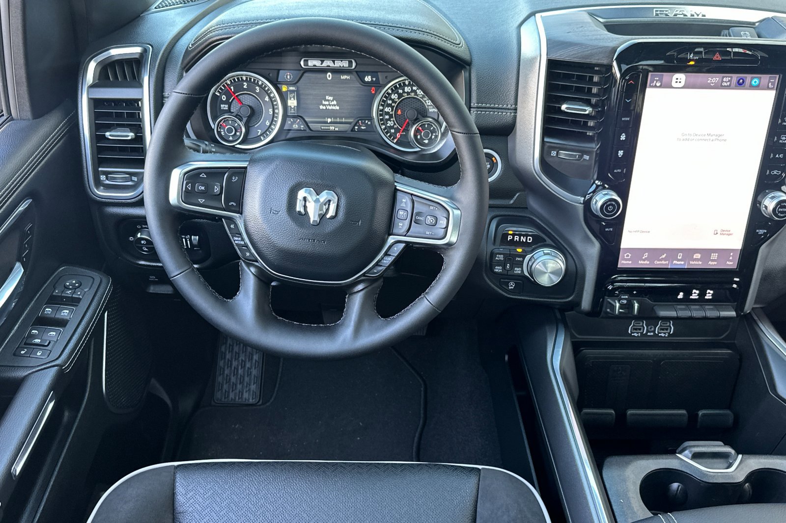 2025 Ram 1500 Laramie photo 11