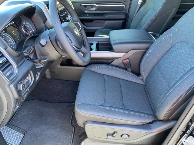 2025 Ram 1500 Big Horn Lone Star photo 13