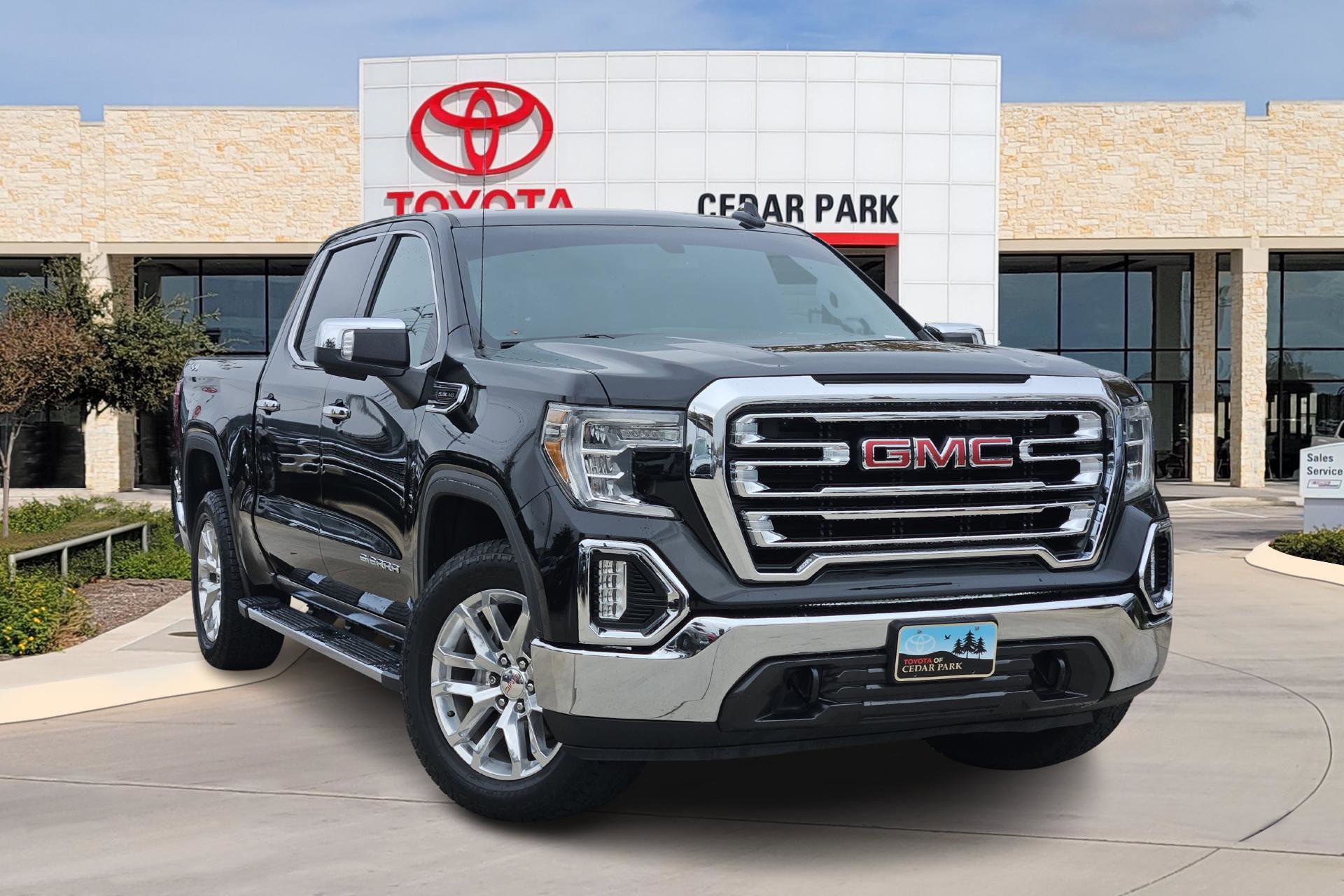 2019 GMC Sierra 1500 SLT's photo