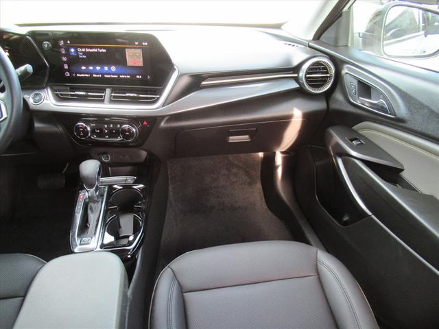 2025 Chevrolet Trax ACTIV photo 12