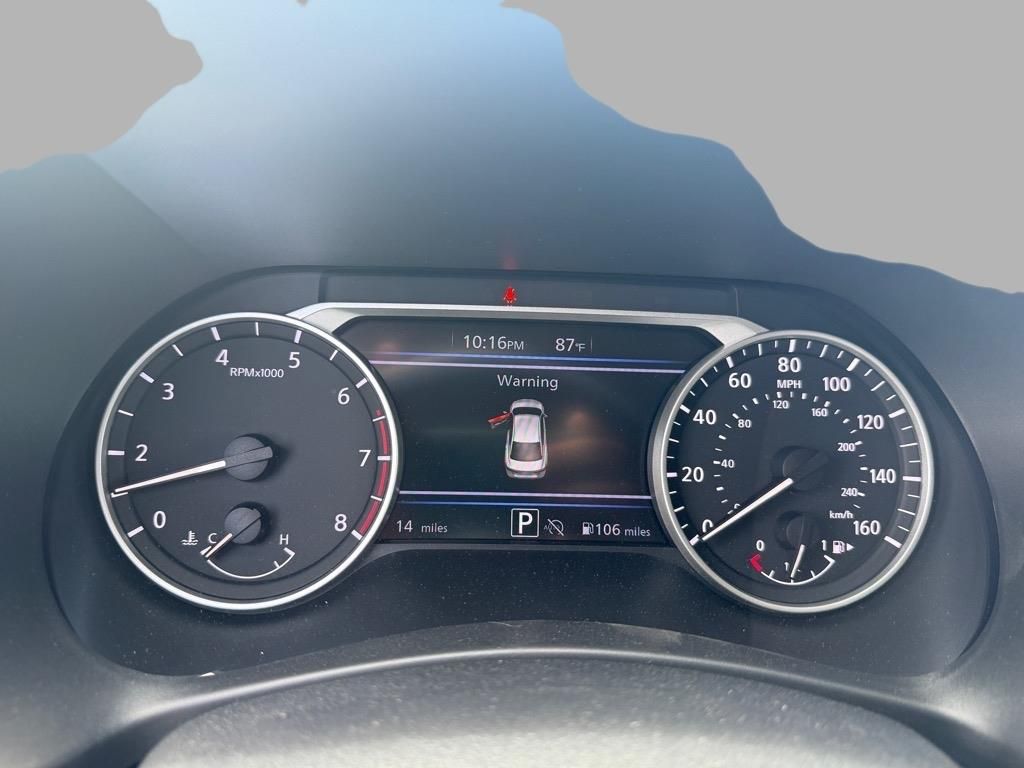 2025 Nissan Sentra SV photo 12