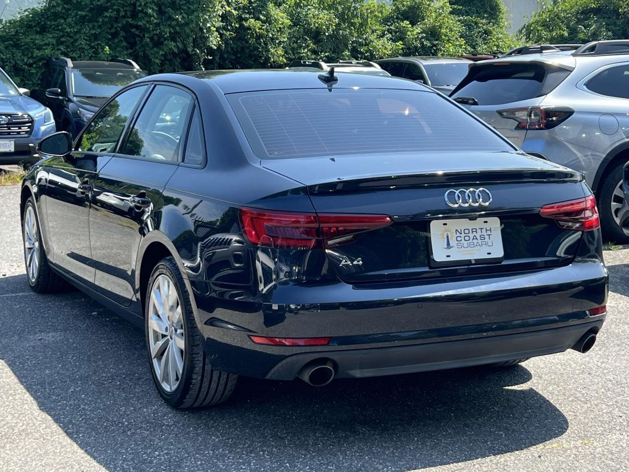 2017 Audi A4 2.0T Premium photo 2