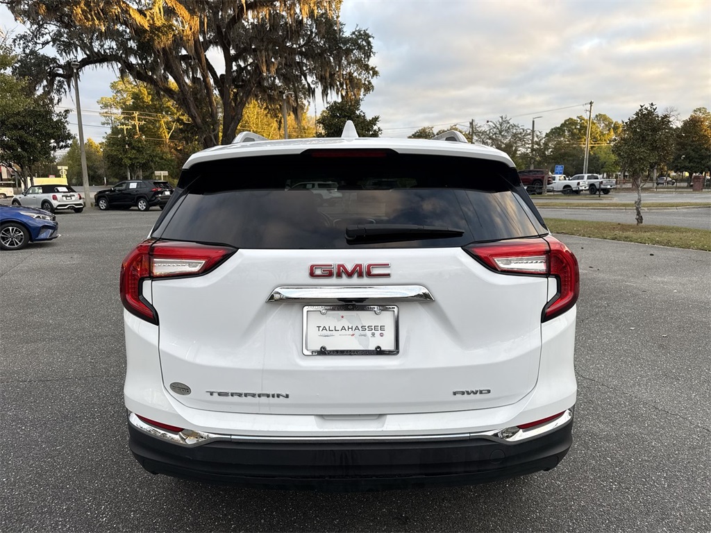 2024 Gmc Terrain SLT photo 4
