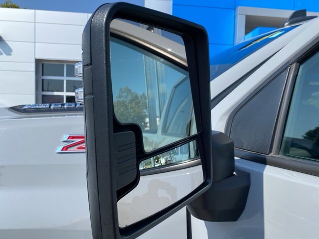 2024 Chevrolet Silverado 2500HD Custom photo 35