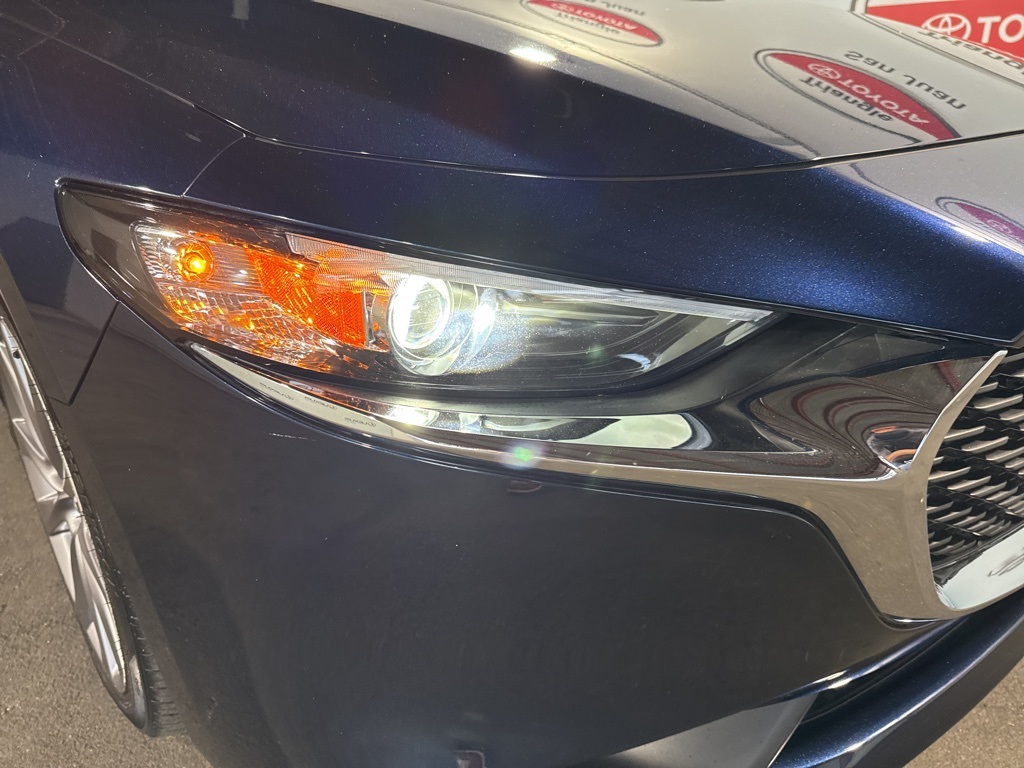 2022 Mazda Mazda3 Select photo 10