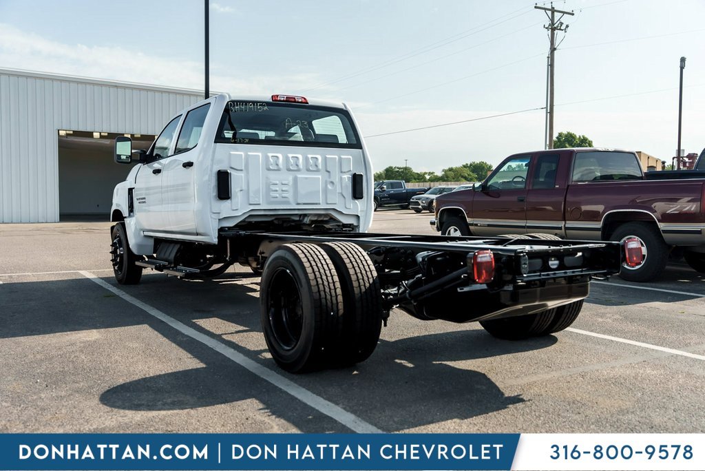 2024 Chevrolet Silverado 4500HD Work Truck photo 30