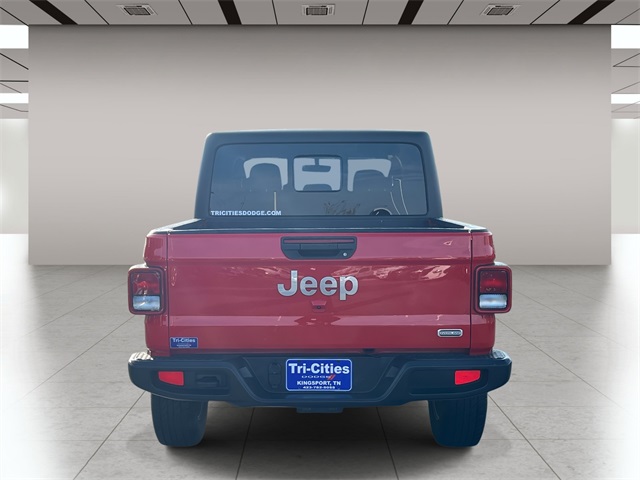 2023 Jeep Gladiator Overland photo 5