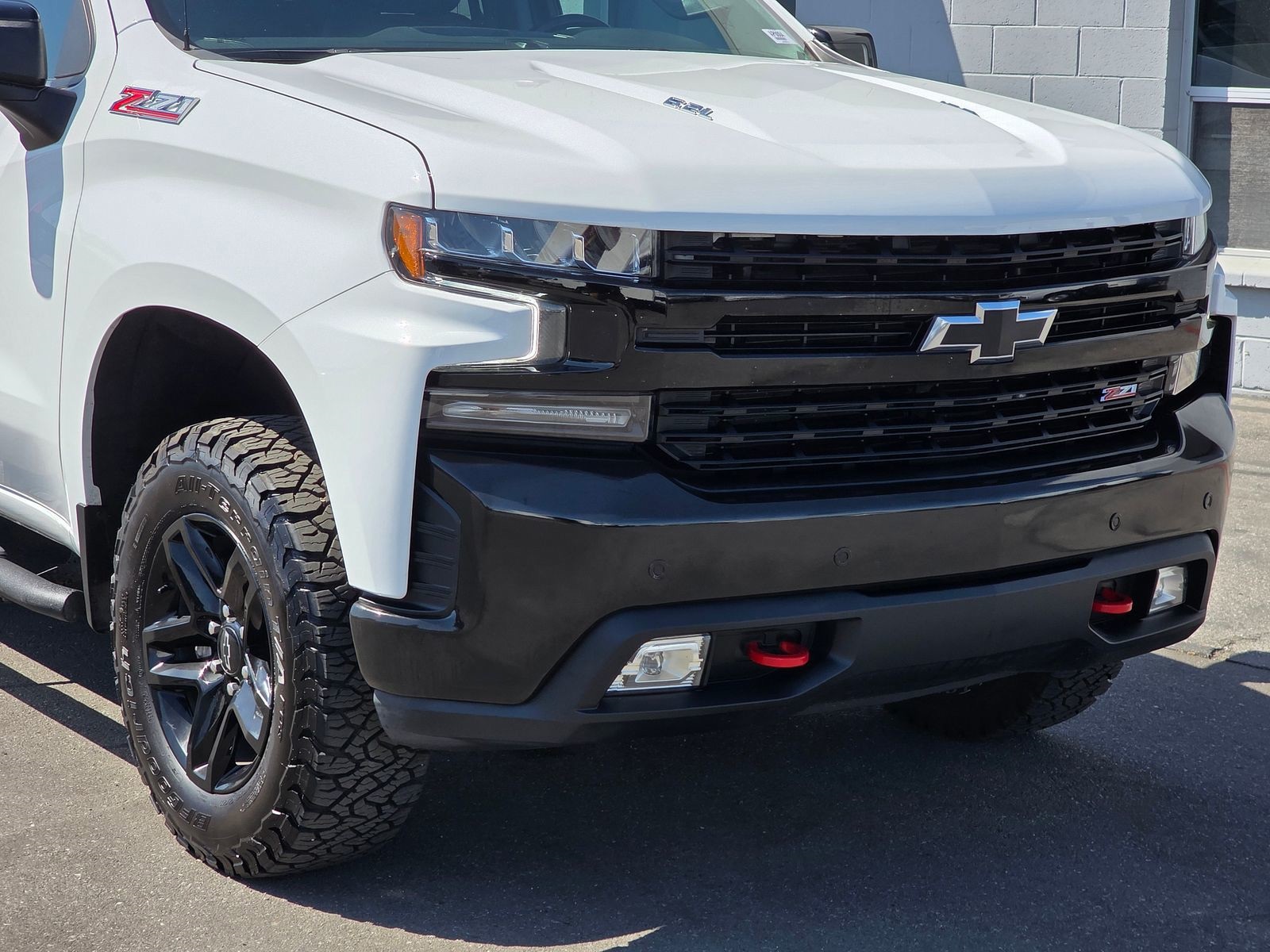 2022 Chevrolet Silverado 1500 LT Trail Boss photo 3