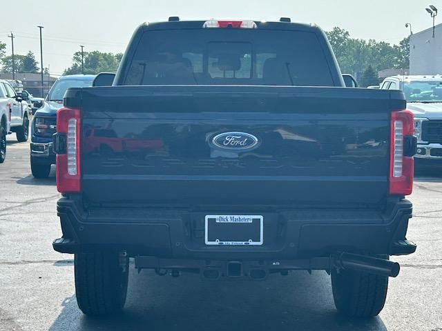 2025 Ford F-250 XL photo 7
