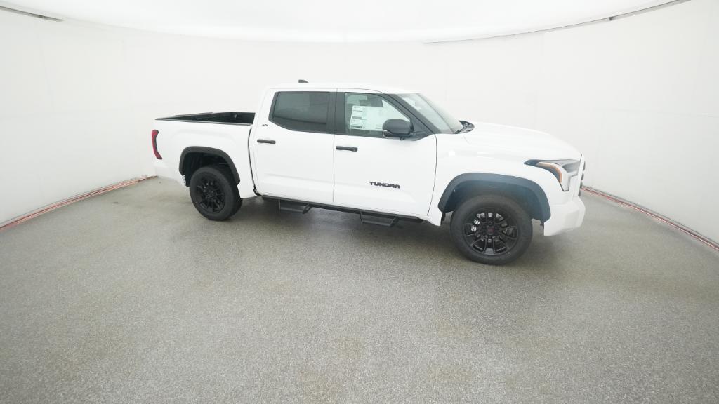 2026 Toyota Tundra SR5 CrewMax photo 23