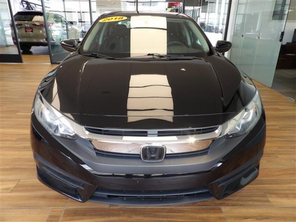 2018 Honda Civic LX photo 2