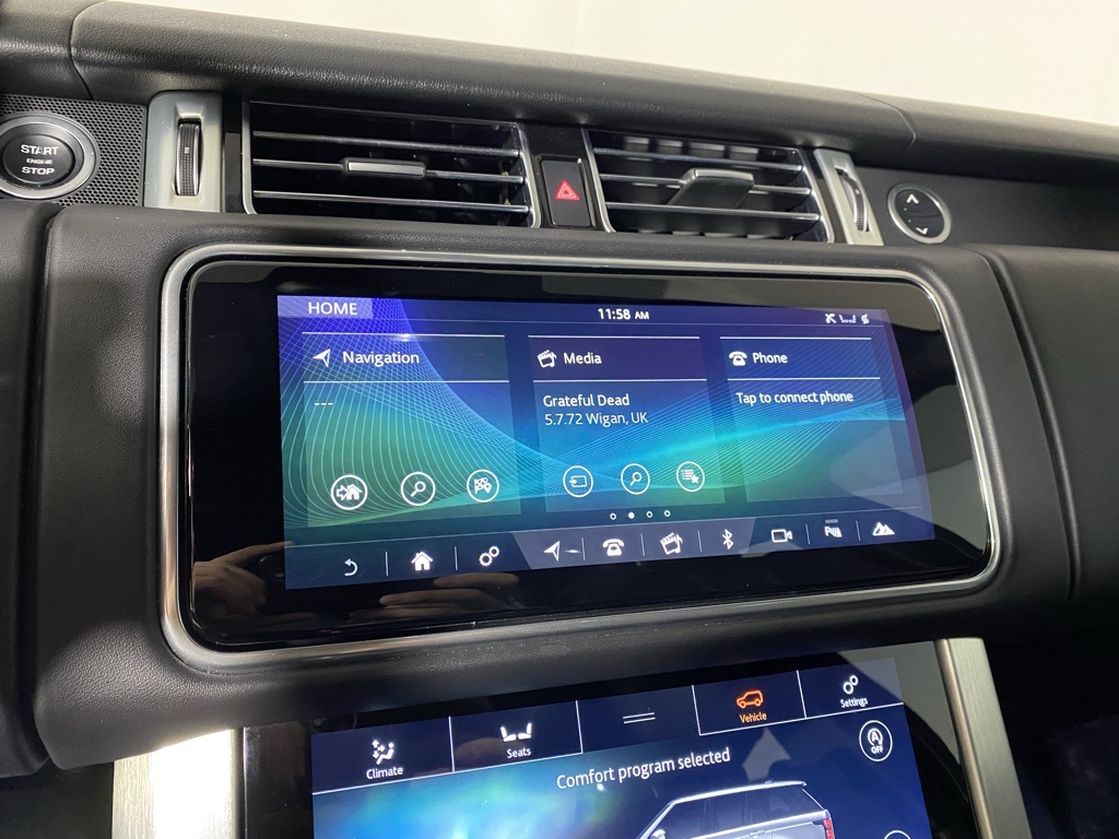 2020 Land Rover Range Rover HSE photo 11
