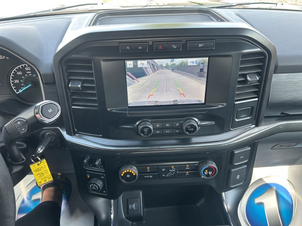 2021 Ford F-150 XL photo 16
