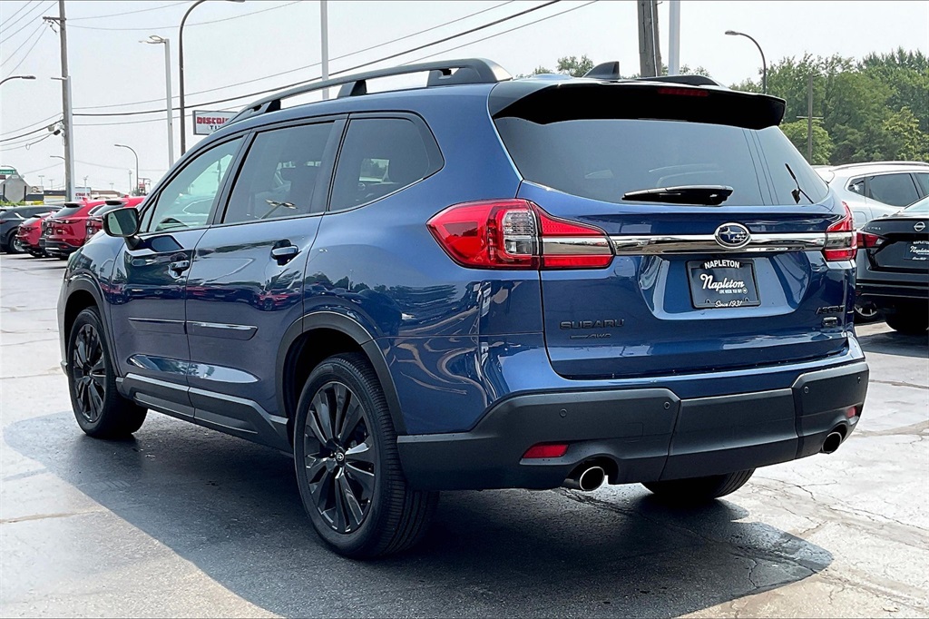 2022 Subaru Ascent Onyx Edition photo 7