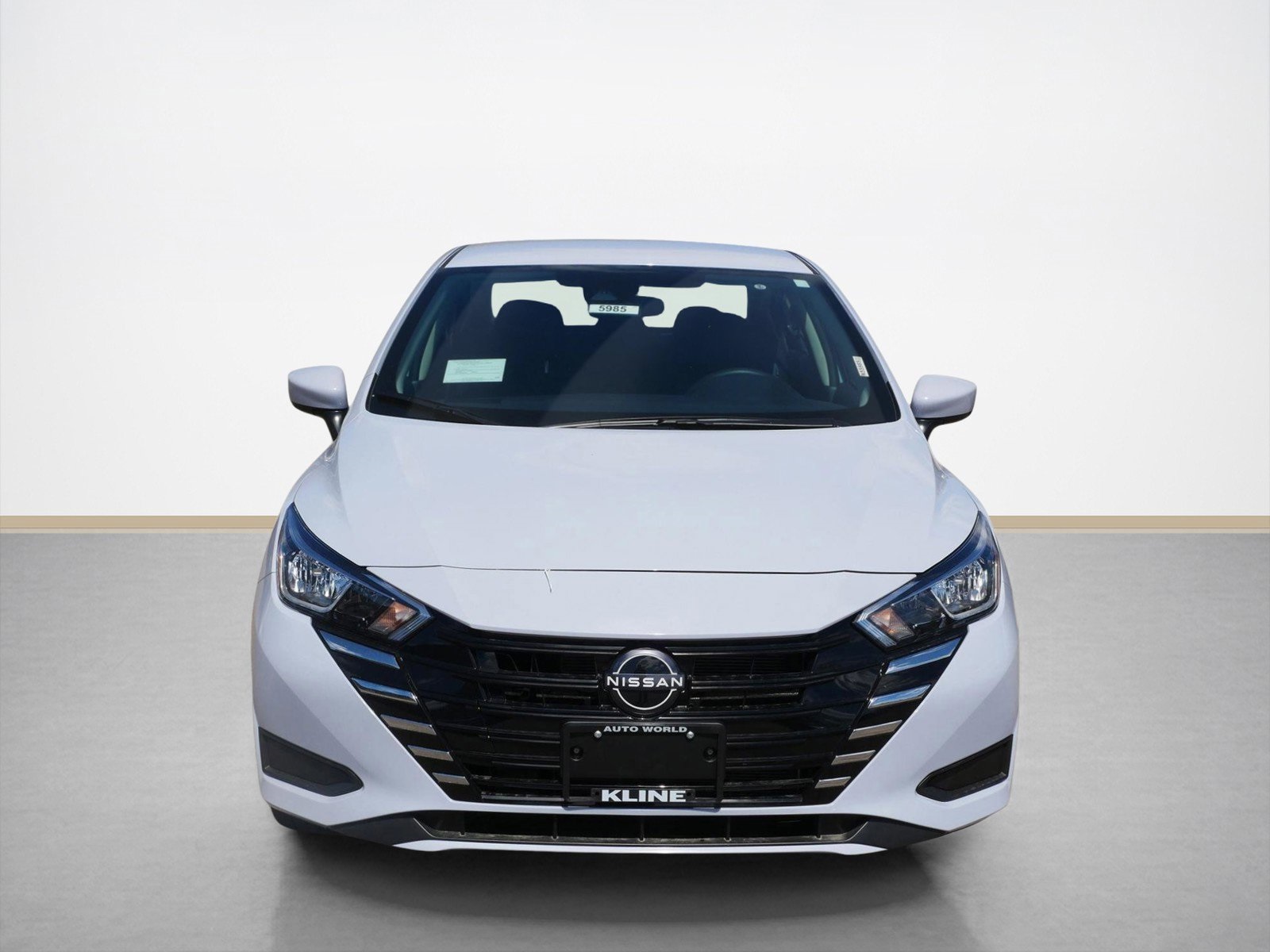 2025 Nissan Versa 1.6 SV photo 4