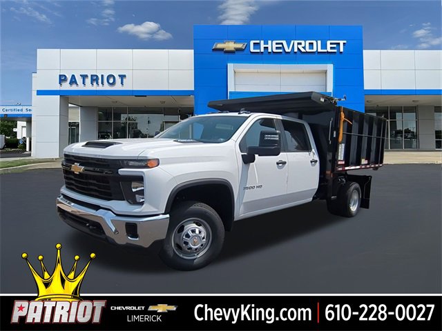 2025 Chevrolet Silverado 3500HD Work Truck's photo