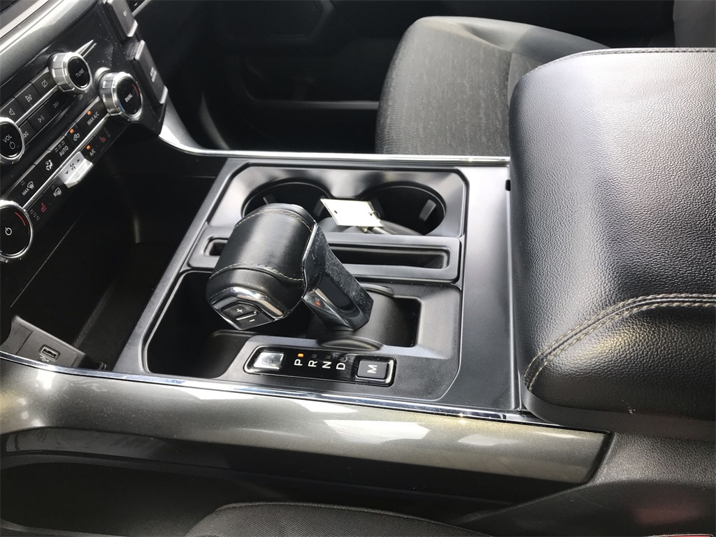 2022 Ford F-150 XLT photo 21