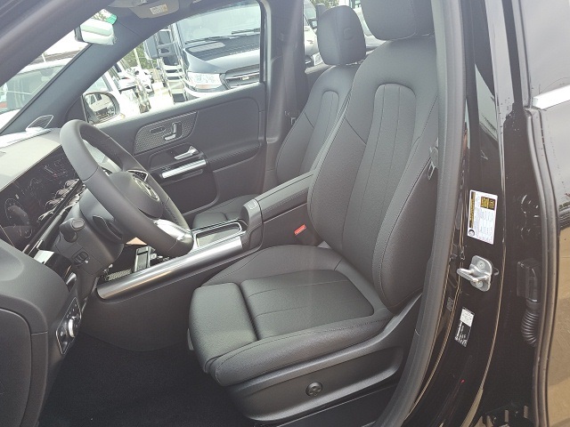 2026 Mercedes Benz GLA 250 4MATIC photo 14