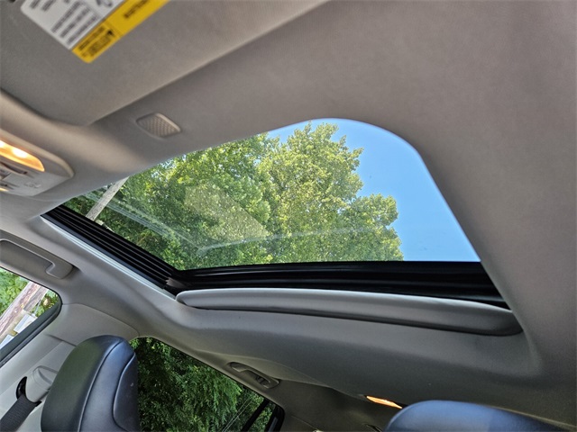 2021 Toyota Highlander Hybrid XLE photo 19