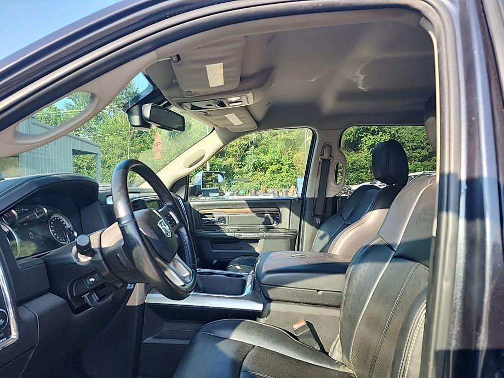 2018 Ram 1500 Laramie photo 38